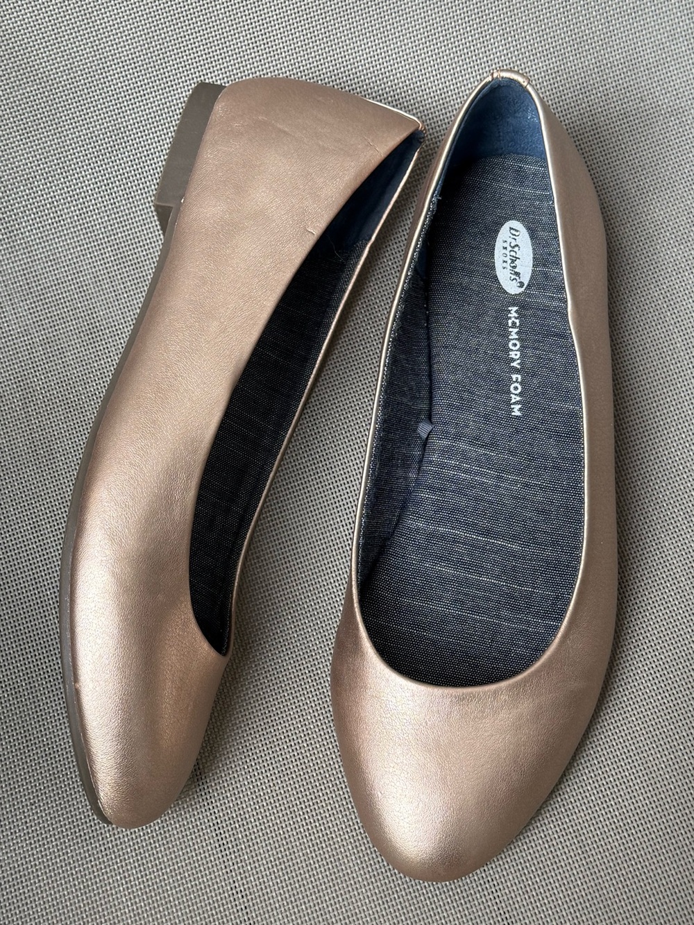 Dr. Scholl's Rose Gold Flats Ballet Slip on Memory Foam Shoes Women's size 7.5